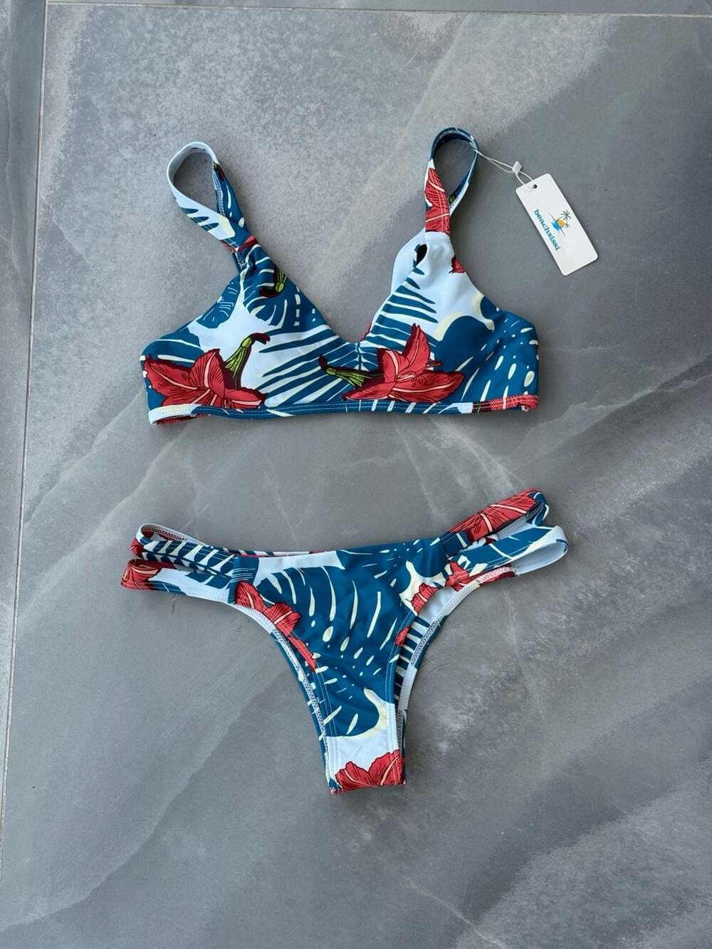 Beachsissi Tropical Floral and Leaf Print Bikini Set Size SMALL